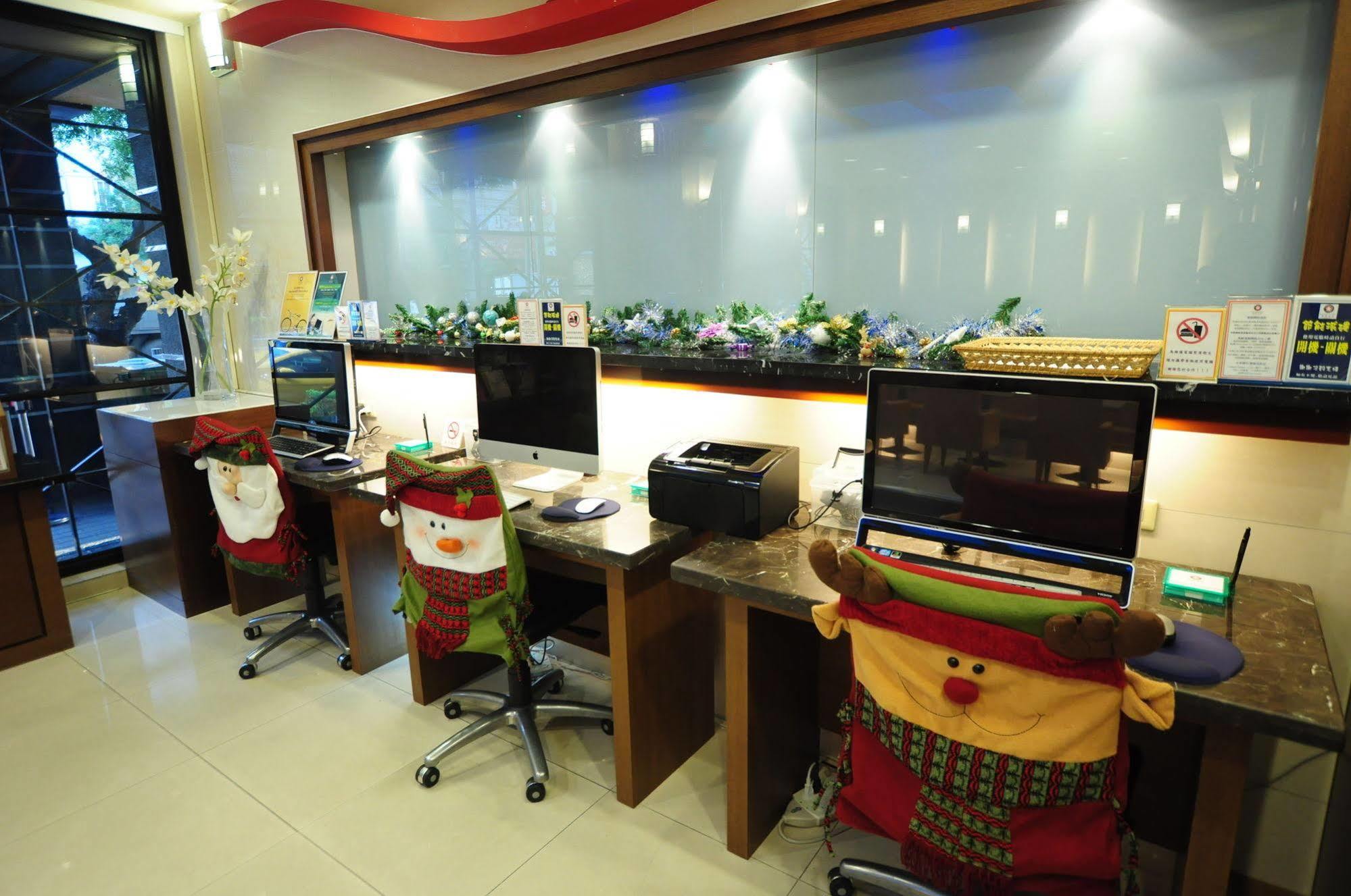 Kindness Xin Jue Jiang Hotel เกาสง ภายนอก รูปภาพ